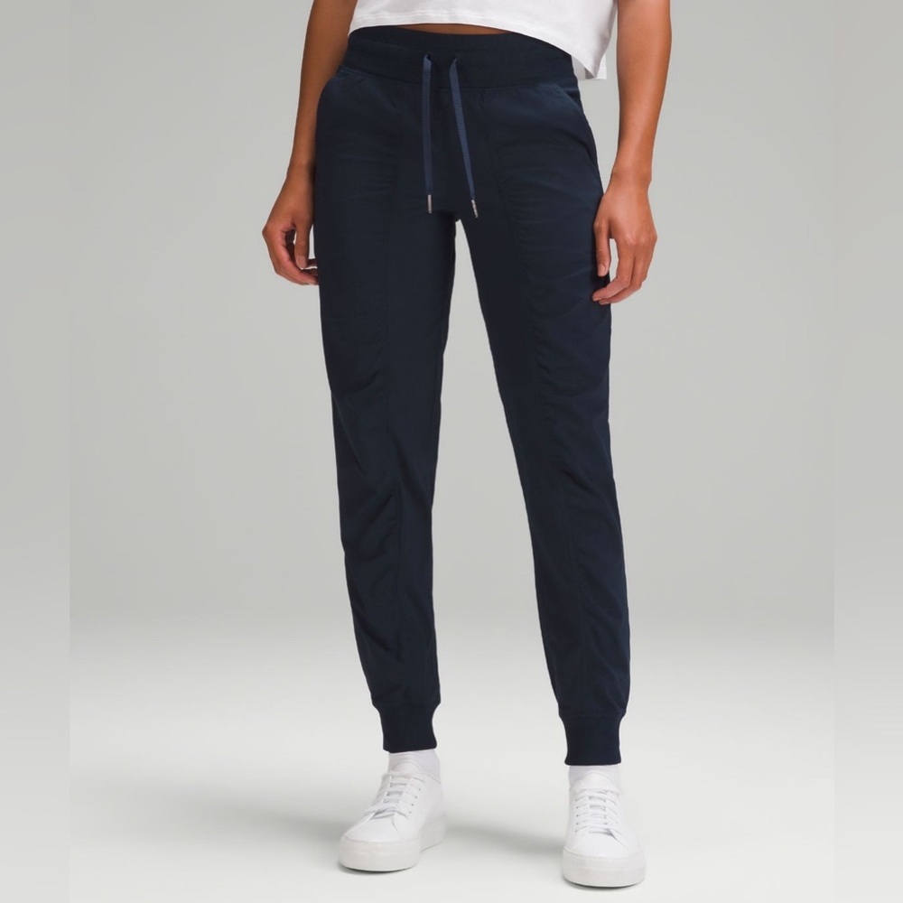 Dance Studio Mid-Rise Jogger
*Full Length Size 8, Navy